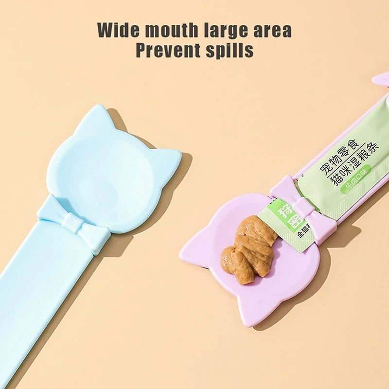 Long-Handle Cat Treat Feeder Spoon