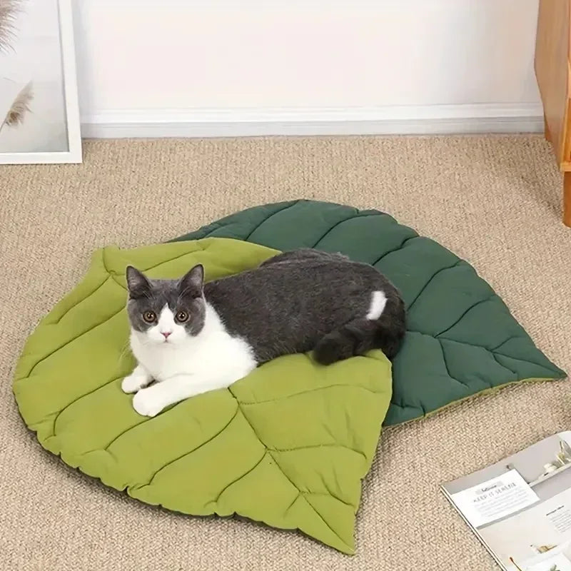Leaf-Shape Pet Bed Mat